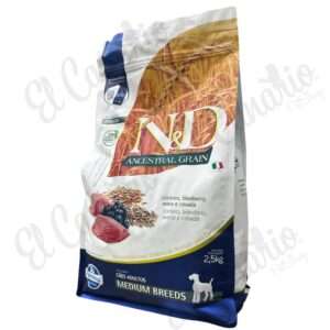 Concentrado N&D Adulto Raza Mediana Cordero con Arándano 2.5kg